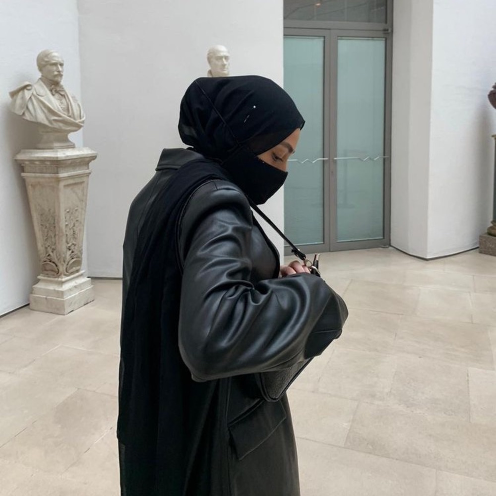 Meet your Posher, Aymen